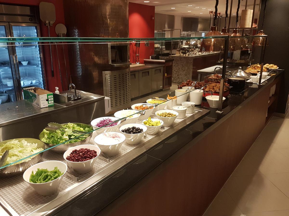 Guam Plaza Resort Тьюмон Екстер'єр фото