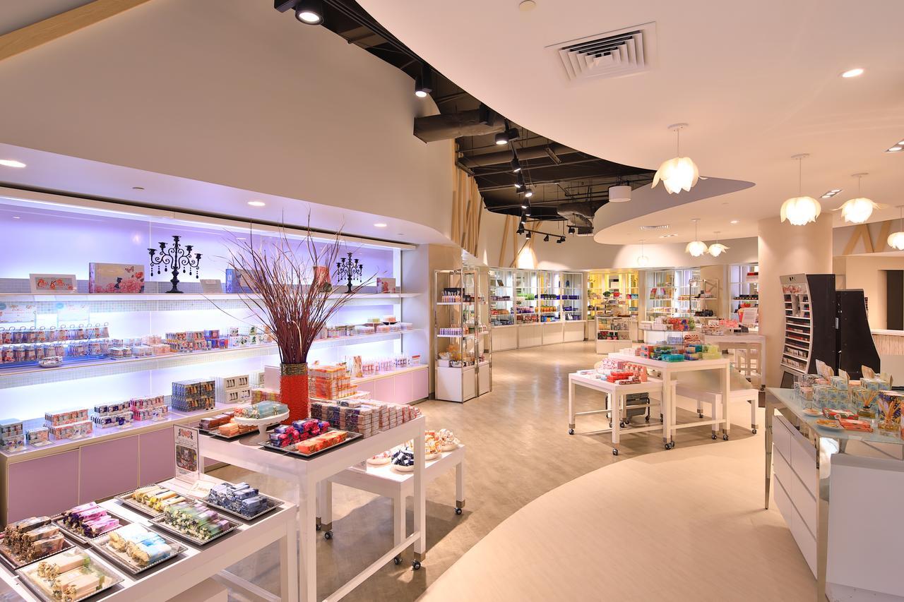 Guam Plaza Resort Тьюмон Екстер'єр фото